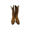 Bota texana em pele crute conhaque
