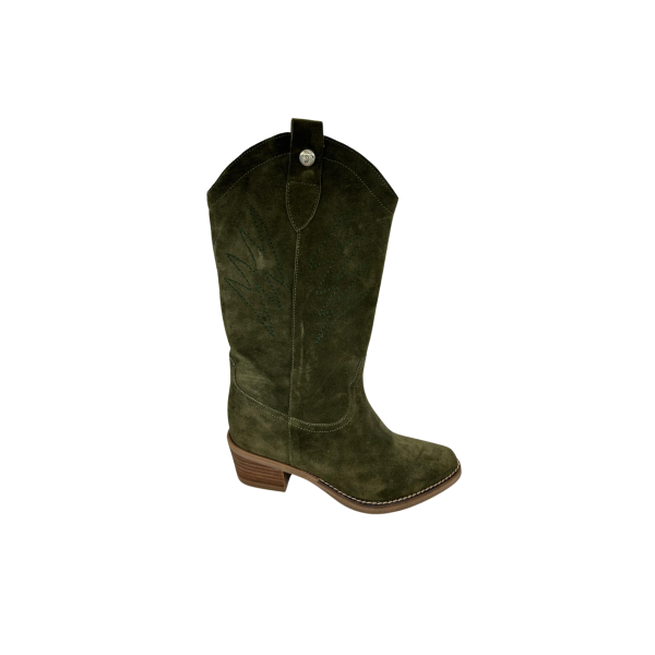 Bota em pele crute kaki com forro em pele, sola TR, salto injetado a couro de 4 cm