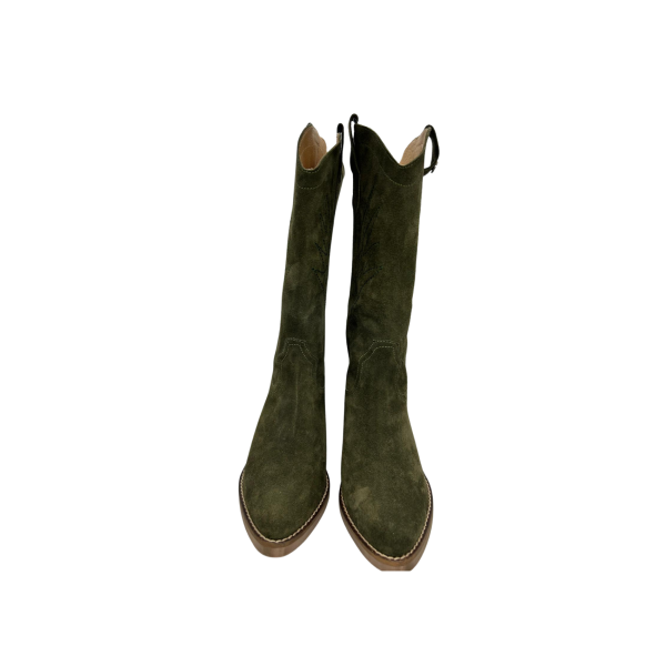 Bota em pele crute kaki com forro em pele, sola TR, salto injetado a couro de 4 cm