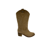 Bota em pele crute taupe com forro em pele, sola neolite com antiderrapante, salto injetado a couro de 4 cm