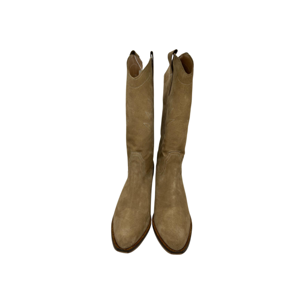 Bota em pele crute taupe com forro em pele, sola neolite com antiderrapante, salto injetado a couro de 4 cm