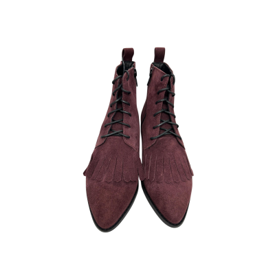 Bota em pele crute bordeaux com franja, forro e palmilha de conforto em pele, sola neolite com salto de 2 cm