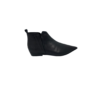 Bota em pele preto com forro e palmilha de conforto em pele, sola neolite antiderrapante com salto de 2,5 cm