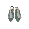 mules_pele_anny_menta_1 Mule em pele crute cor menta, com berloque em pele crute branco, com tira de calcanhar em pele crute branco, forro e palmilha de conforto em pele, sola em neolite cor mel