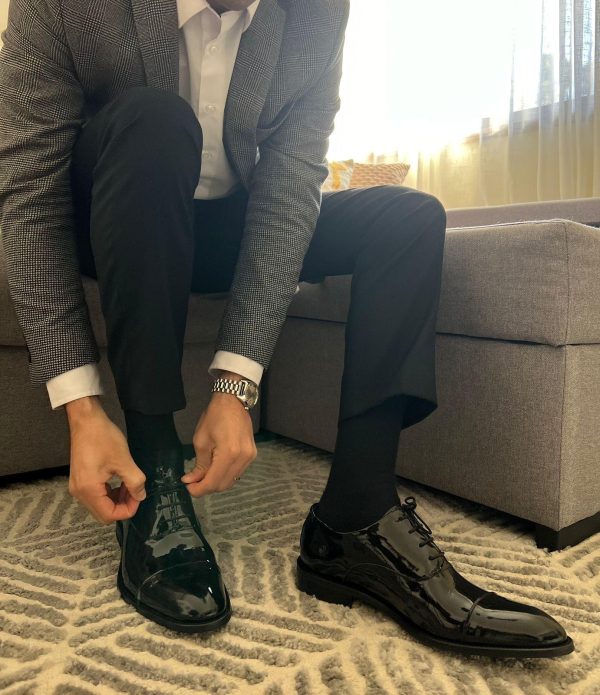 Sapato de homem em pele verniz preto