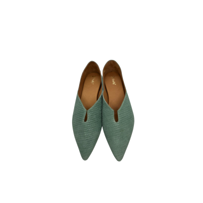Sapato slipper em pele espiga misty jade com glitter, forro e palmilha de conforto em pele, cunha embutida no interior com 3cm, sola passada e capa antiderrapante